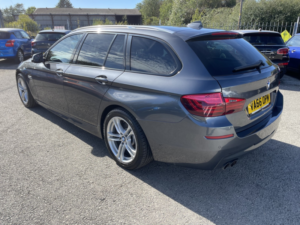 2017 BMW 5 Series 2.0 520d M Sport Touring in Grey — image 5