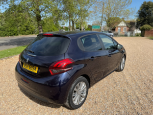 2019 Peugeot 208 1.2 Puretech Signature Hatchback 5dr Petrol Manual Euro 6 (s/s) (82 Ps) New Timing Belt in Blue — image 3