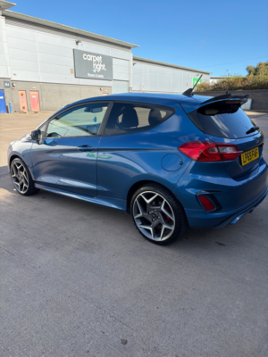 2019 Ford Fiesta 1.5t Ecoboost St-3 Hatchback 3dr Petrol Manual Euro 6 (s/s) (200 Ps) in Blue — image 3
