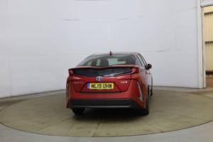 2019 Toyota Prius 1.8 Vvt 8.8kwh Business Edition Plus CVT Euro 6 (s/s) 5dr in Red — image 4