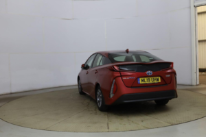 2019 Toyota Prius 1.8 Vvt 8.8kwh Business Edition Plus CVT Euro 6 (s/s) 5dr in Red — image 5