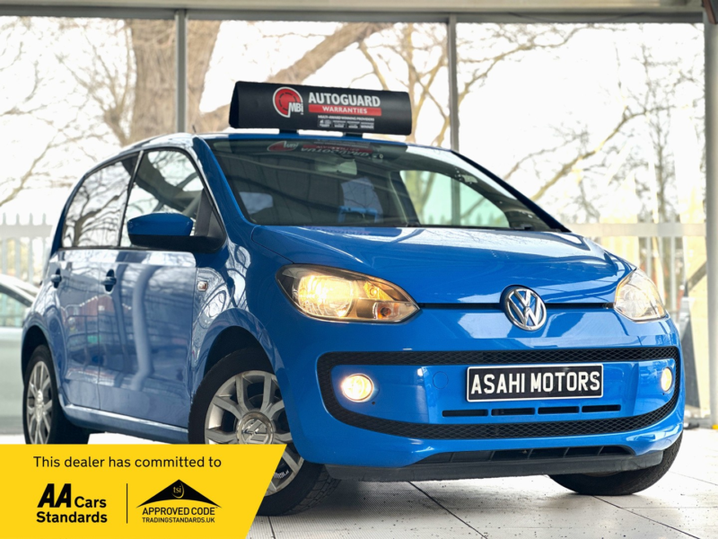 2014 Volkswagen Up! 1.0 High Up! Asg Euro 5 5dr in Blue — image 1