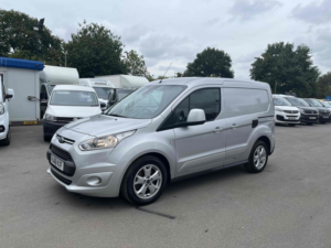 2018 Ford Transit Connect Connect Tdci 200 Limited — image 2
