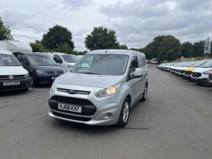 2018 Ford Transit Connect Connect Tdci 200 Limited — image 3