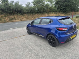 2017 Renault Clio 1.5 Dynamique S Nav Dci 90 in Blue — image 4
