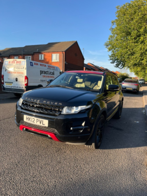 2012 Land Rover Range Rover Evoque 2.2 Sd4 Pure in Black — image 3