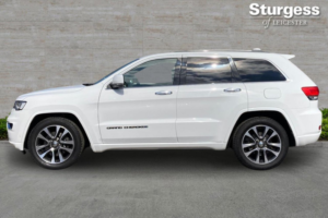 2018 Jeep Grand Cherokee 3.0 V6 Crd Overland Auto 4WD Euro 6 (s/s) 5dr in White — image 4