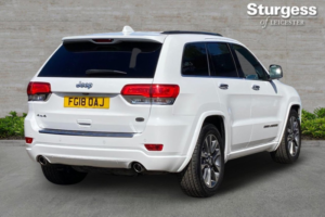 2018 Jeep Grand Cherokee 3.0 V6 Crd Overland Auto 4WD Euro 6 (s/s) 5dr in White — image 6