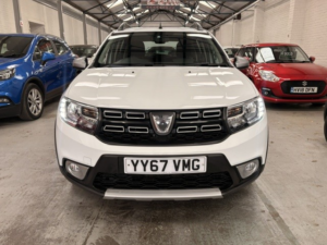 2017 Dacia Sandero Stepway 1.5 Stepway Ambiance Dci 90 in White — image 5