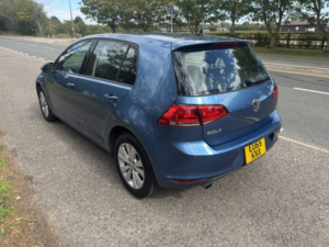 2015 Volkswagen Golf 1.2 Tsi Bluemotion Tech S in Blue — image 4
