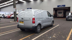 2016 Citroen Dispatch 2.0 Bluehdi 1400 Enterprise M Fwd 2 Euro 6 (s/s) 6dr in Silver — image 3