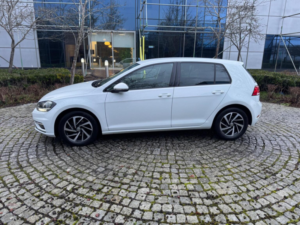 2019 Volkswagen Golf 2.0 Tdi Match Euro 6 (s/s) 5dr in White — image 6