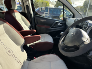 2011 Citroen Berlingo 1.6 Hdi Vtr in Black — image 3