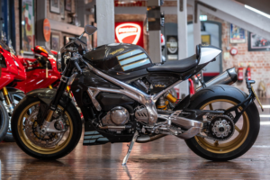 2026 Norton V4 Cr *brand New - Stunning* in Black — image 3