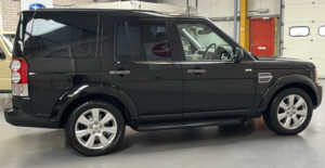 2010 Land Rover Discovery 4 5.0 V8 Se Automatic 7 Seater in Black — image 6