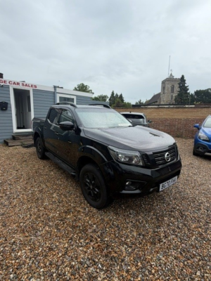 2020 Nissan Navara 2.3 Dci N-Guard in Black — image 3
