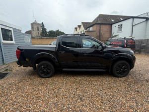 2020 Nissan Navara 2.3 Dci N-Guard in Black — image 4