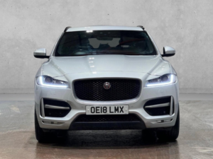 2018 Jaguar F-Pace 2.0 D180 R-Sport Auto AWD Euro 6 (s/s) 5dr in Silver — image 5