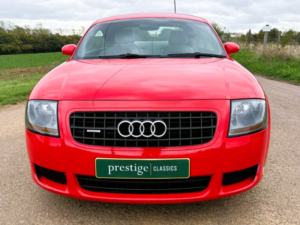 2004 Audi Tt 3.2 V6 in Red — image 2