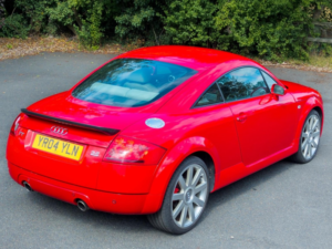 2004 Audi Tt 3.2 V6 in Red — image 6