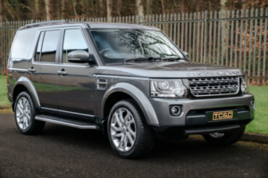 2016 Land Rover Discovery 4 3.0 Sd V6 Se Tech SUV 5dr Diesel Auto 4WD Euro 6 (s/s) (256 Bhp) in Grey — image 6