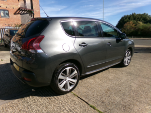 2016 Peugeot 3008 1.6 Bluehdi Allure in Grey — image 4