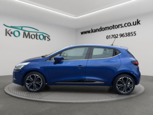 2017 Renault Clio 0.9 Tce Dynamique S Nav Euro 6 (s/s) 5dr in Blue — image 4