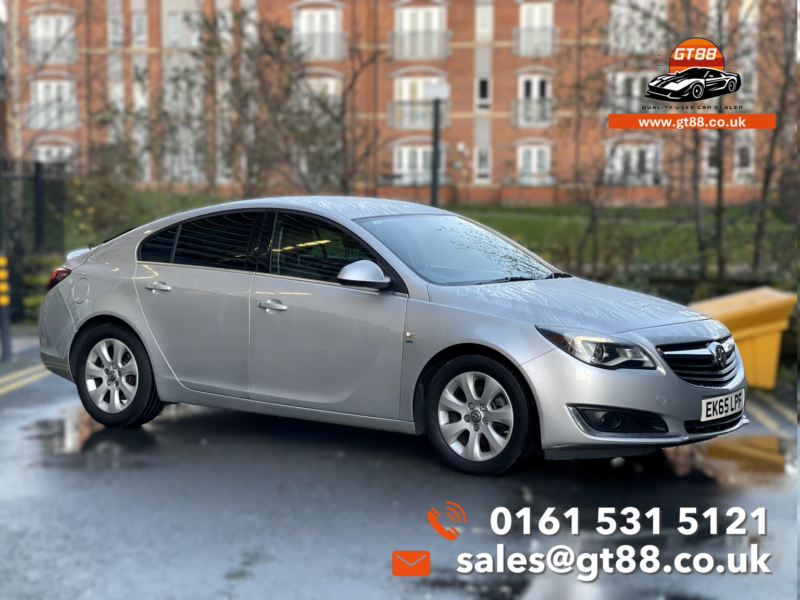 2015 Vauxhall Insignia 1.6 Cdti Ecoflex Sri in Silver — image 1