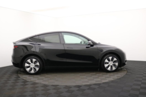 2022 Tesla Model Y (dual Motor) Long Range SUV 5dr Electric Auto 4wde (384 Bhp) in Black — image 2
