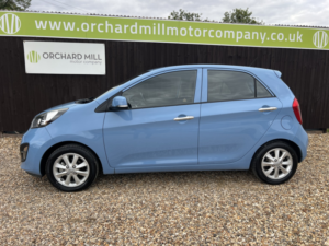 2015 Kia Picanto 1.0 2 in Blue — image 3