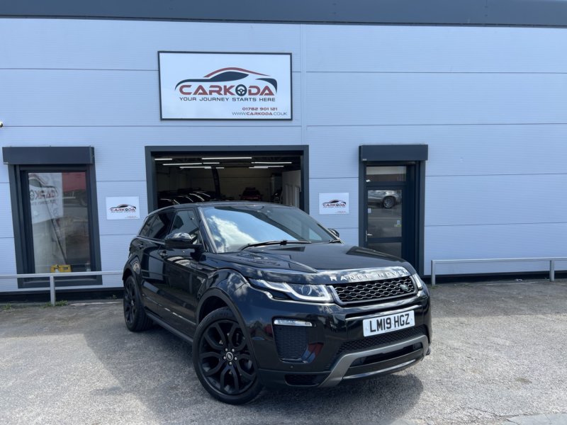 2019 Land Rover Range Rover Evoque 2.0 Td4 Hse Dynamic in Black — image 1