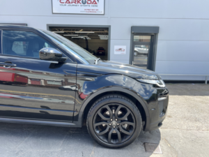 2019 Land Rover Range Rover Evoque 2.0 Td4 Hse Dynamic in Black — image 5
