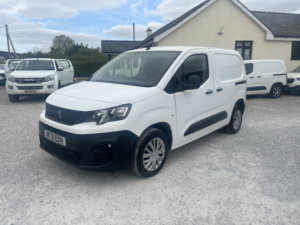 2021 Peugeot Partner 1.5 Bluehdi 1000 Professional in White — image 4