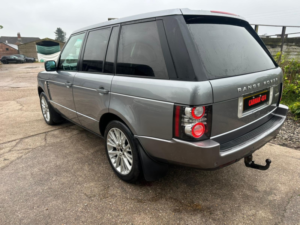 2012 Land Rover Range Rover 4.4 Td V8 Westminster in Grey — image 2