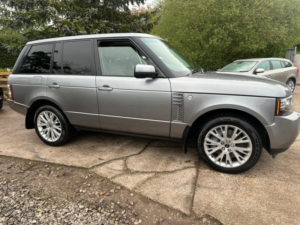 2012 Land Rover Range Rover 4.4 Td V8 Westminster in Grey — image 5