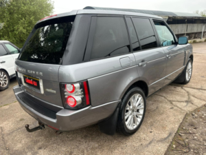 2012 Land Rover Range Rover 4.4 Td V8 Westminster in Grey — image 6