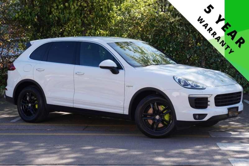 2015 Porsche Cayenne 3.0 V6 E-Hybrid S Tiptronics 4WD Euro 6 (s/s) 5dr in White — image 1