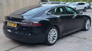 2017 Tesla Model S 75d (dual Motor) Auto 4WD 5dr in Black — image 6