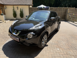 2016 Nissan Juke 1.5 Dci Tekna in Black — image 3