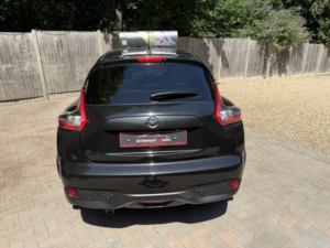 2016 Nissan Juke 1.5 Dci Tekna in Black — image 6