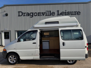 2001 Toyota Hiace