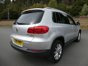 2012 Volkswagen Tiguan 2.0 Tdi Bluemotion Tech Se SUV 5dr Diesel Manual 4WD Euro 5 (s/s) (140 Ps) in Silver — image 3