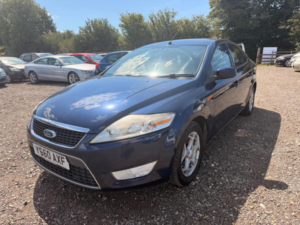2011 Ford Mondeo 2.0 Zetec 5dr in Blue — image 4