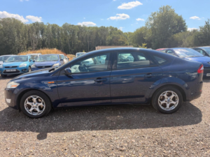 2011 Ford Mondeo 2.0 Zetec 5dr in Blue — image 6