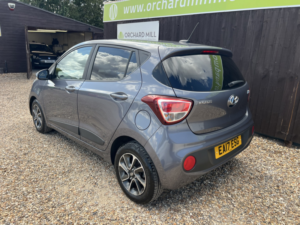 2017 Hyundai I10 1.0 I10 Prem 1.0 My17 in Grey — image 4