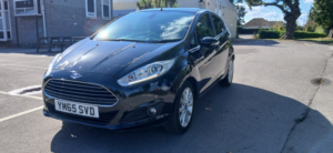 2016 Ford Fiesta 1.0 T Ecoboost Titanium in Black — image 4