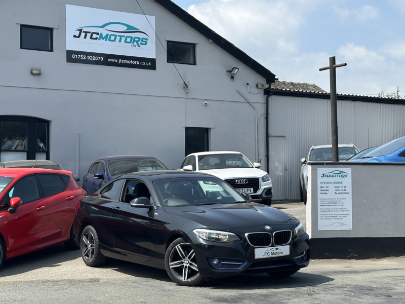 2016 BMW 2 Series 218d [150] Sport 2dr [nav] Man, Diesel, Black + Great History in Black — image 1