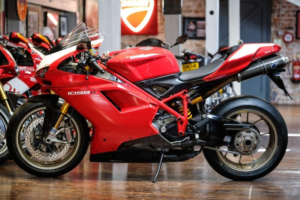 2007 Ducati 1098 *superb Example Only 1286 Miles* in Red — image 3