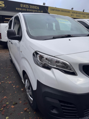 2020 Peugeot Expert 1.5 Bluehdi 1000 Professional in White — image 3