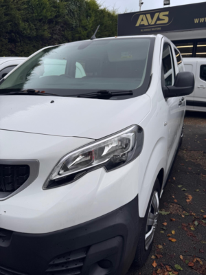 2020 Peugeot Expert 1.5 Bluehdi 1000 Professional in White — image 4